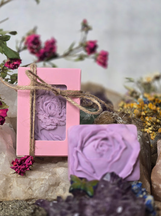 Moonlit Flowers | Peony, Jasmine & Amber Goats Milk Soap