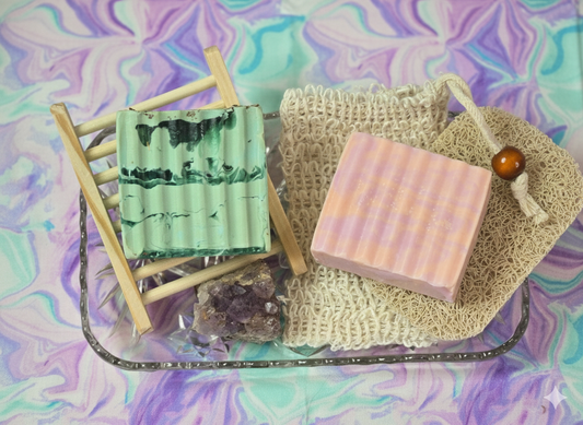 DELUXE ESSENTIALS KIT • PICK 2 SOAPS + SOAP PRESERVATION KIT