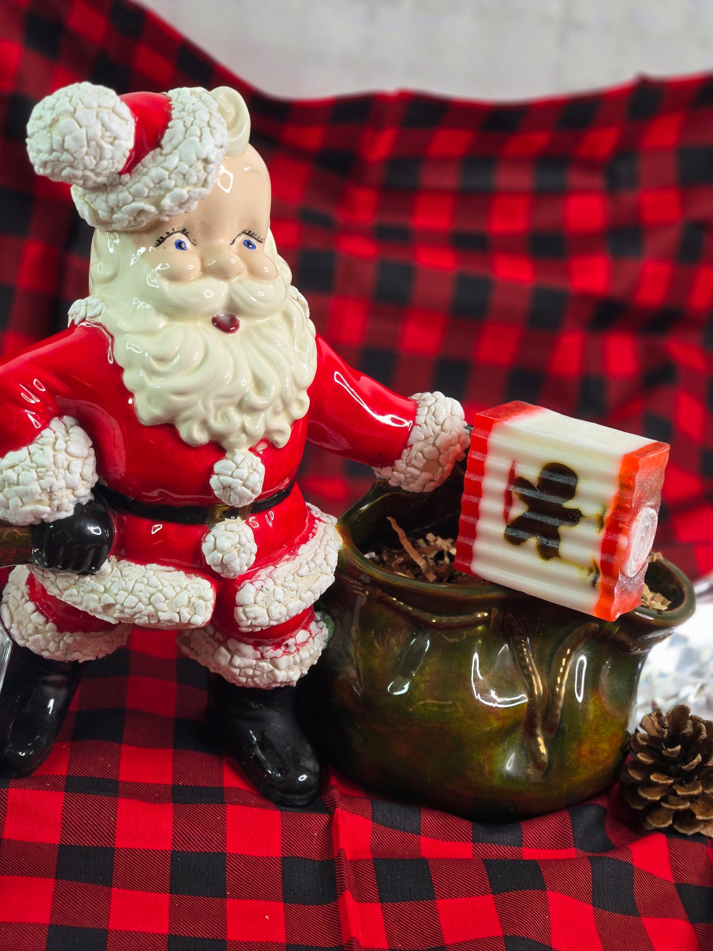 Santa Sleighs | Holiday Soap | Citrus • Spice • Woods | Festive Soap